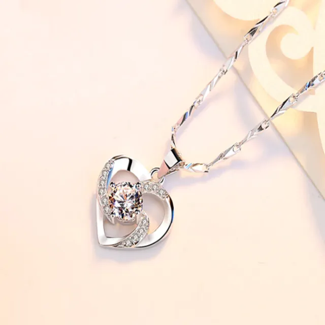Luksusowy srebrny naszyjnik z kryształowym sercem