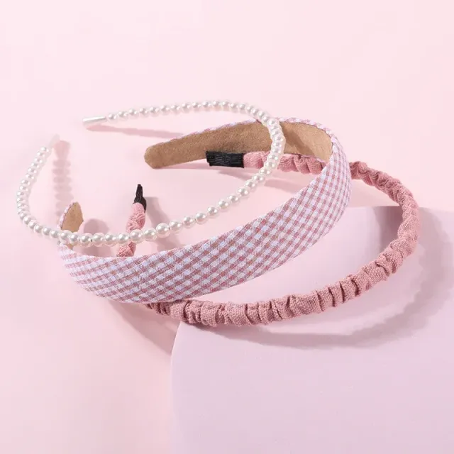 Set of three pieces of cloth headbands