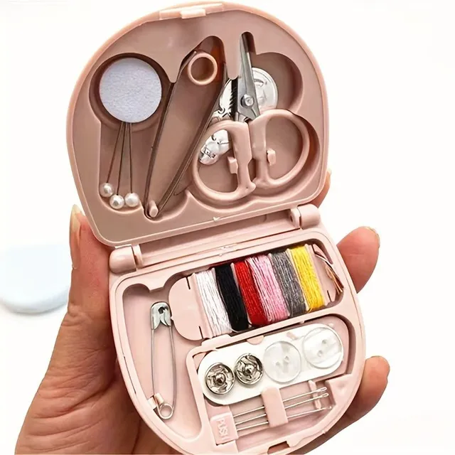 Miniature sewing kit in your pocket: All for quick repairs on the move