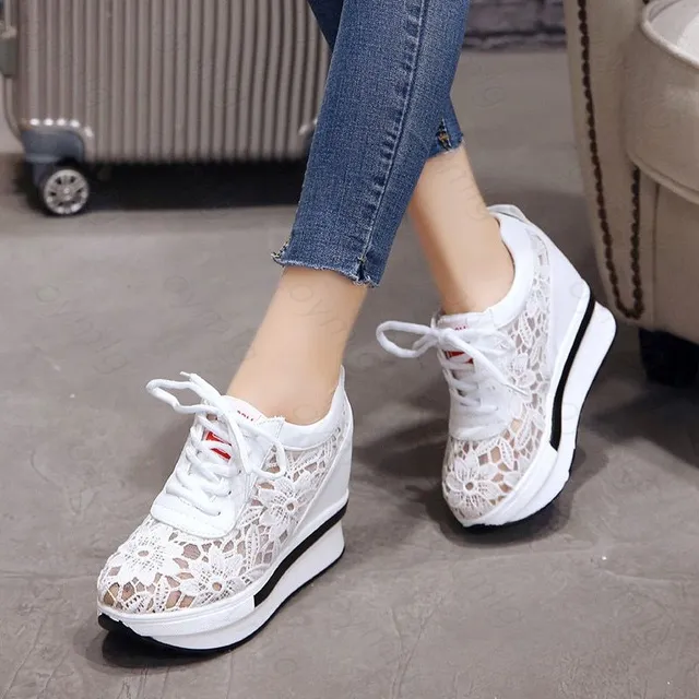 Women's stylish spring platform sneakers