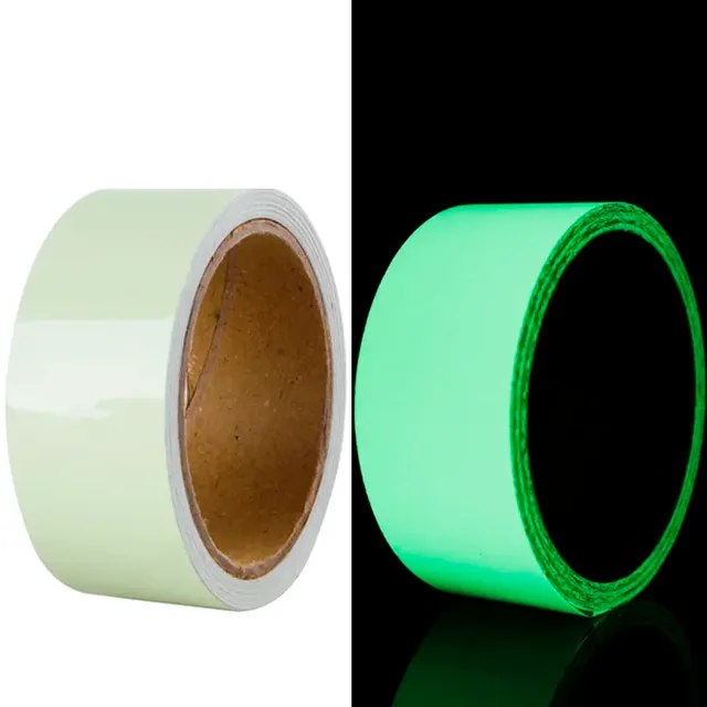 Self-adhesive shiny tape in the dark for home safety, decoration and warning