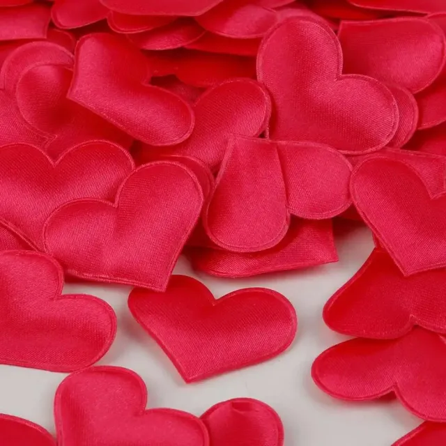 100 kawałków różnych tkaniny serce confetti na walentynki dekoracja