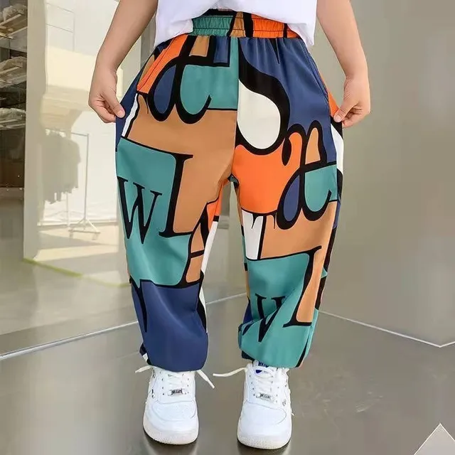 Pantaloni de trening casual pentru copii cu motiv Graffiti