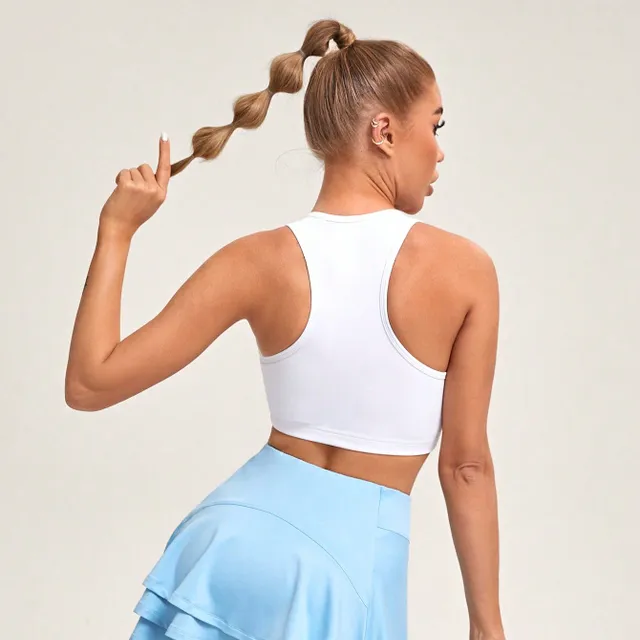 Tennis skirt with wide waistband and ruffle hem for active movement