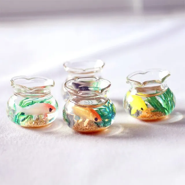 Trendi miniatűr akvárium a babaházba