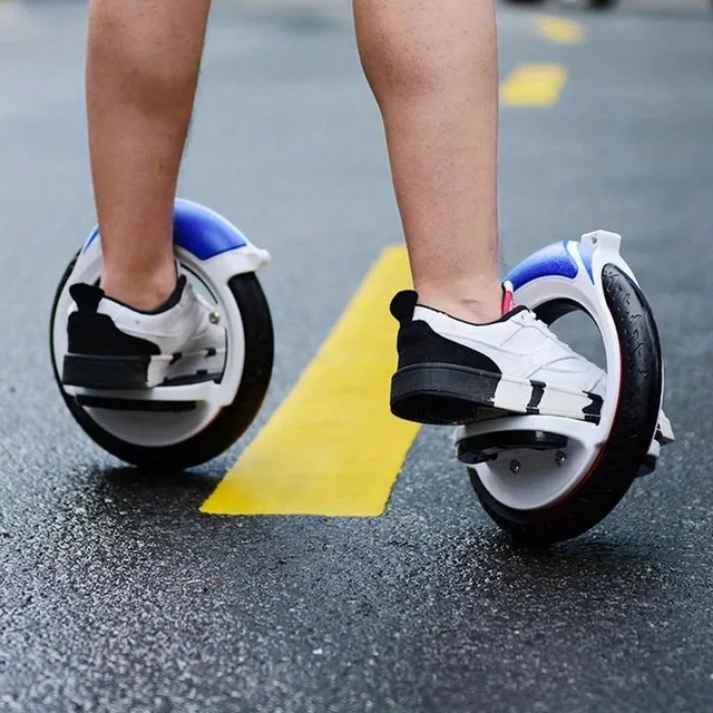 Portable multifunctional pedal wheel for home exercises