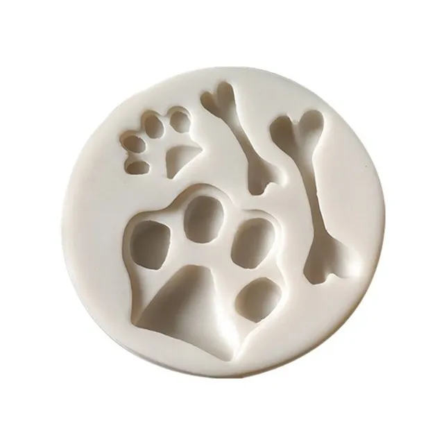 Silicone form of dog paws