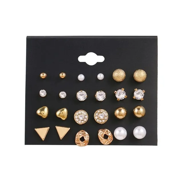 Stylish set of ladies earrings