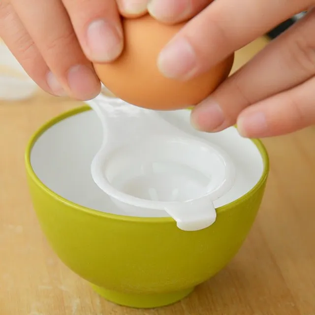 Yolk separator