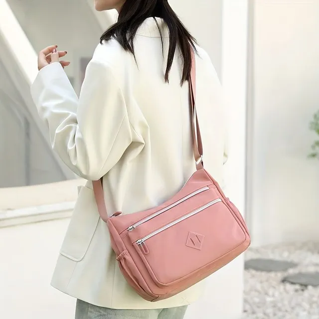 Voděodolná crossbody taška z nylonu s více kapsami na každodenní nošení