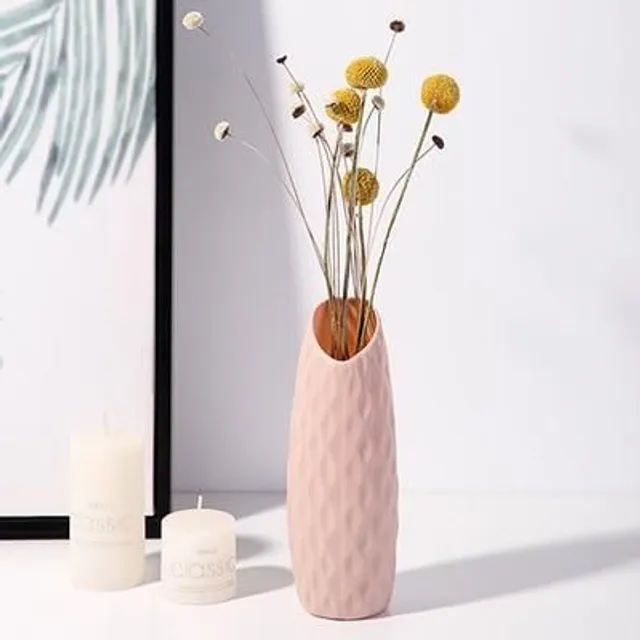 Colourful vase in Norwegian style