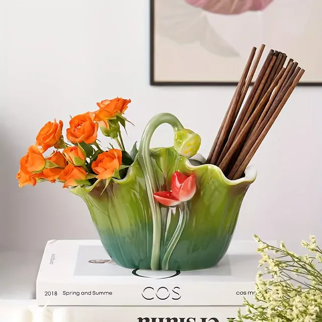 Ceramic kettle vase in the shape of a lotus leaf with hand painted, waterproof, with the function of flower holder and cutlery