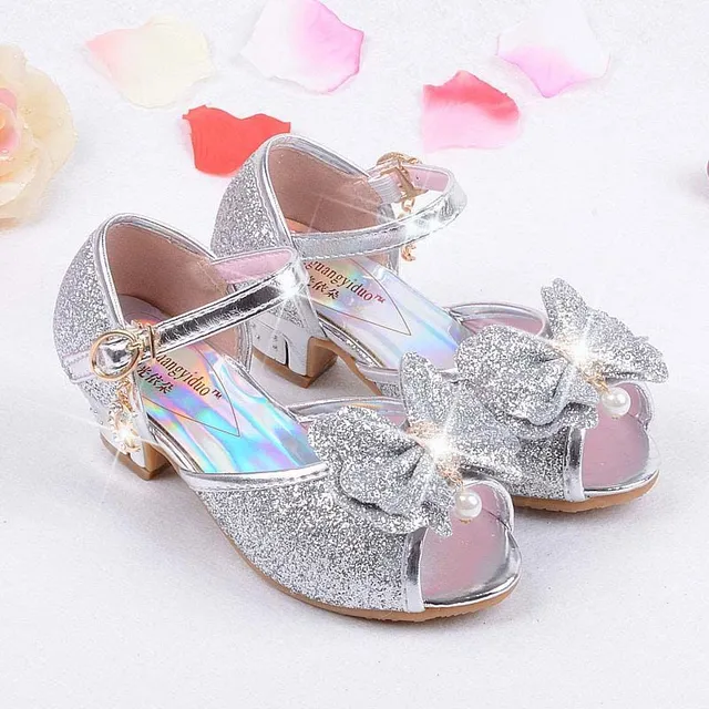 Topánky pre malé princezné