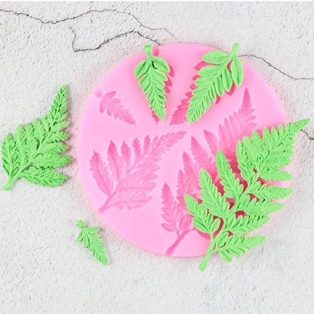 Silicone baking mould fern leaf