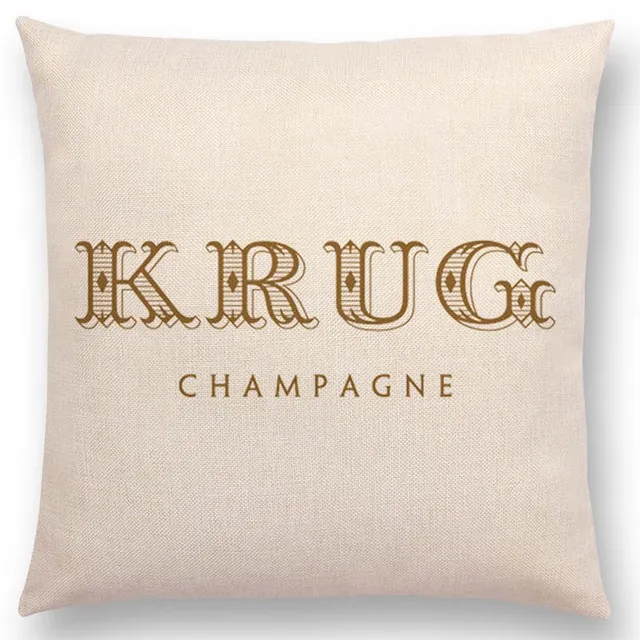 Party pillowcase z nazwą najpopularniejszego szampana