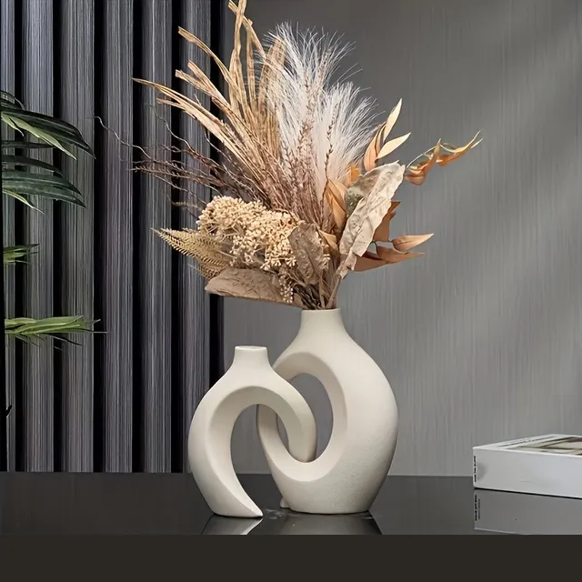 Krásna severská boho váza z bielej keramiky - minimalistický kus pre štýlový domov