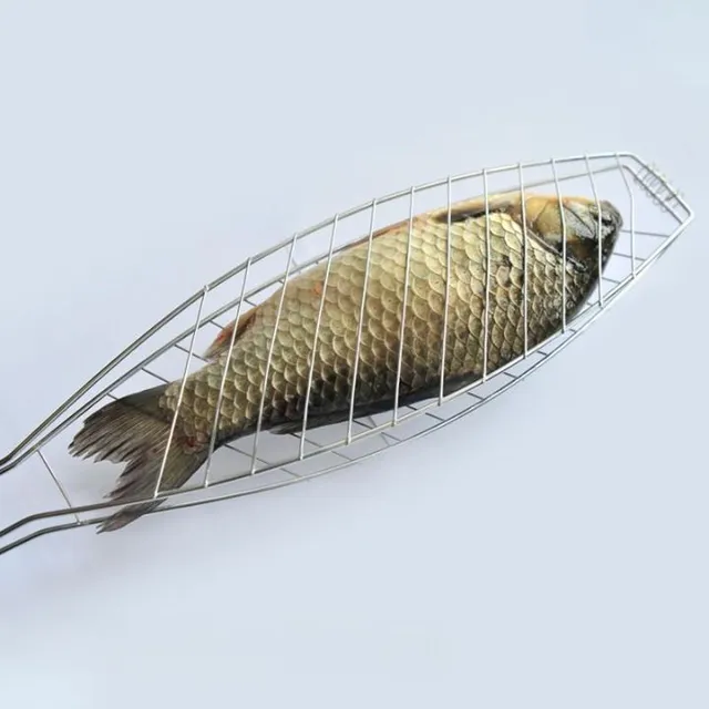 Handy stainless steel grill for easy roasting of fish