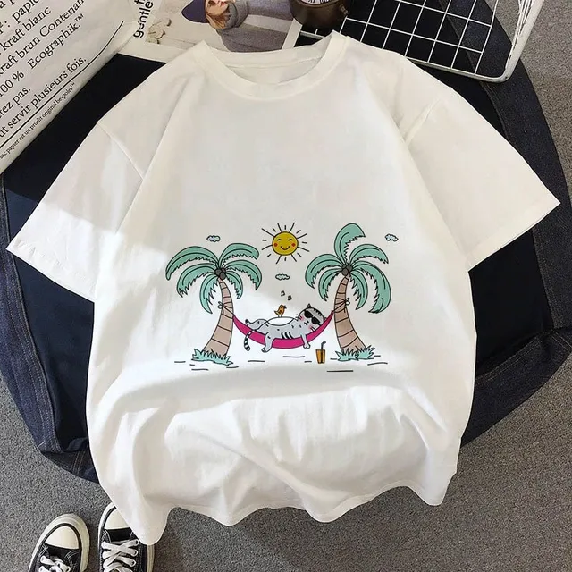 Cute kawaii t-shirt with favorite cat for kids