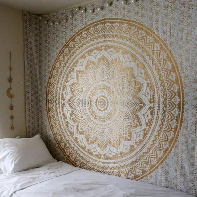 Wall tapestry with mandala of Zonder