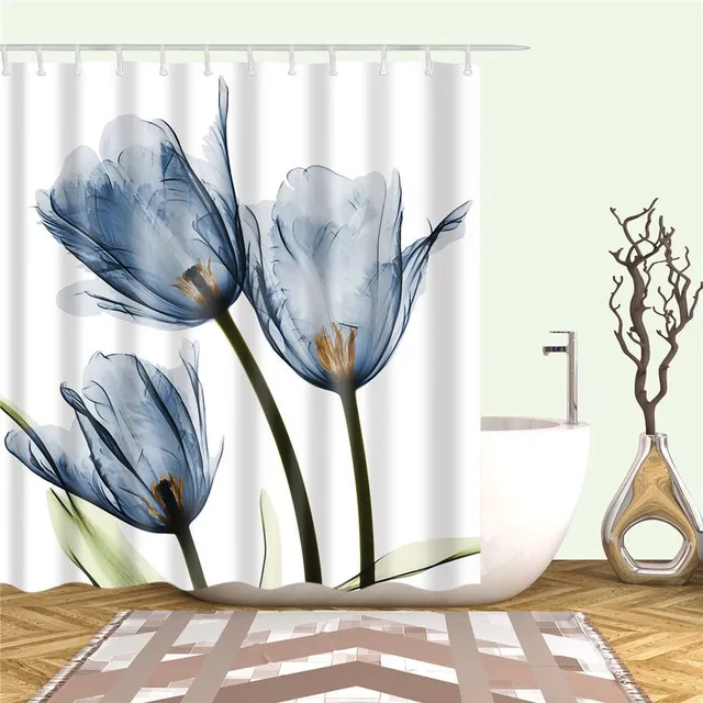 Practical bathroom curtain with flower motif