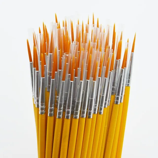 Set of paint brushes