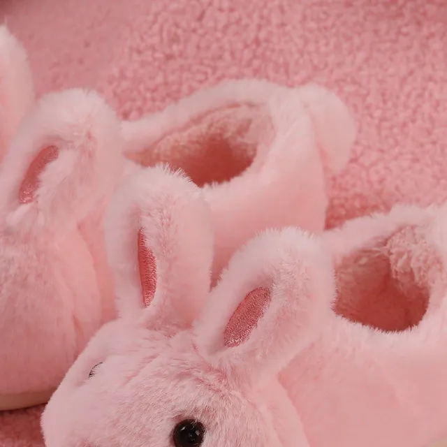 Cute baby slippers with bunny ears - winter homemade shoes to keep warm