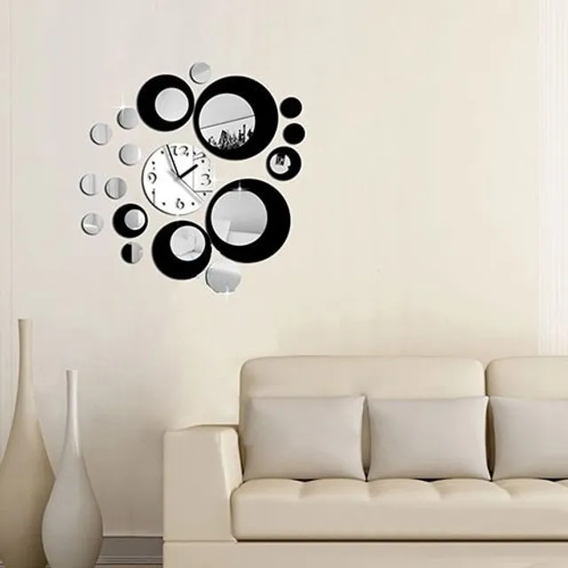 Stylish wall clock with mirror effect