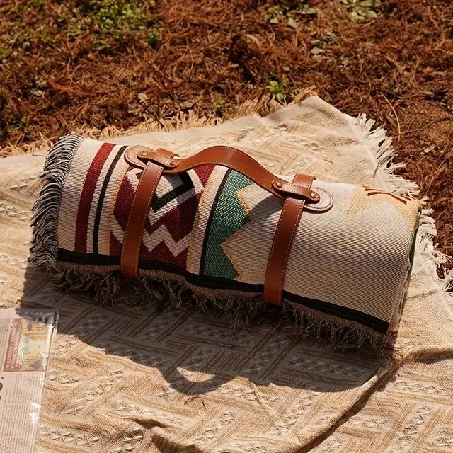 Covor de picnic în stil boho cu spate impermeabil - ideal pentru camping și picnicuri în aer liber