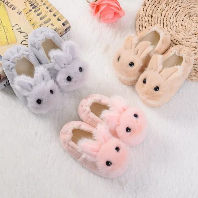 Dziecięce buty domowe w kształcie królika