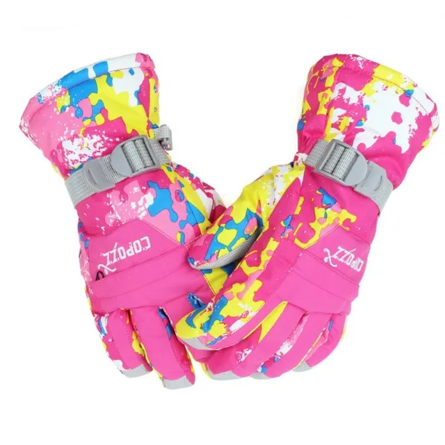 Women's ski gloves