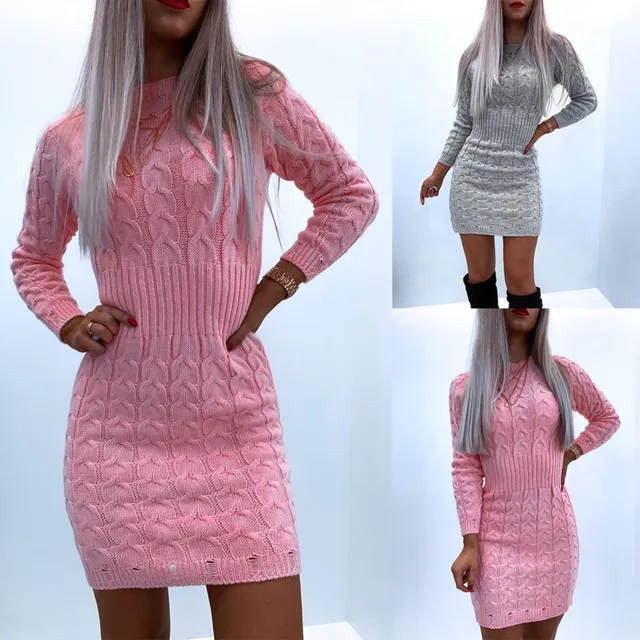 Women's knitted mini dress with long sleeves
