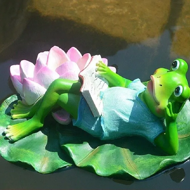 Garden decoration frog H1040