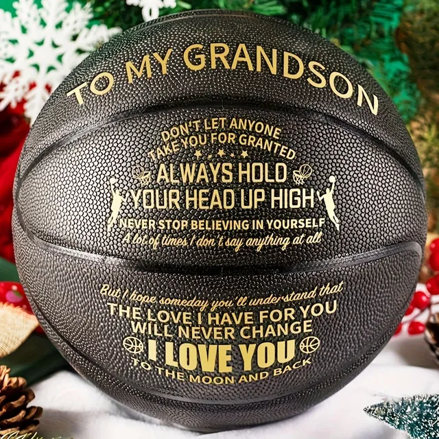 Specjalna koszykówka, aby pokazać wnukowi, jak bardzo go kocha