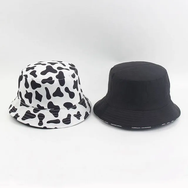 Stylish summer hat with animal patterns