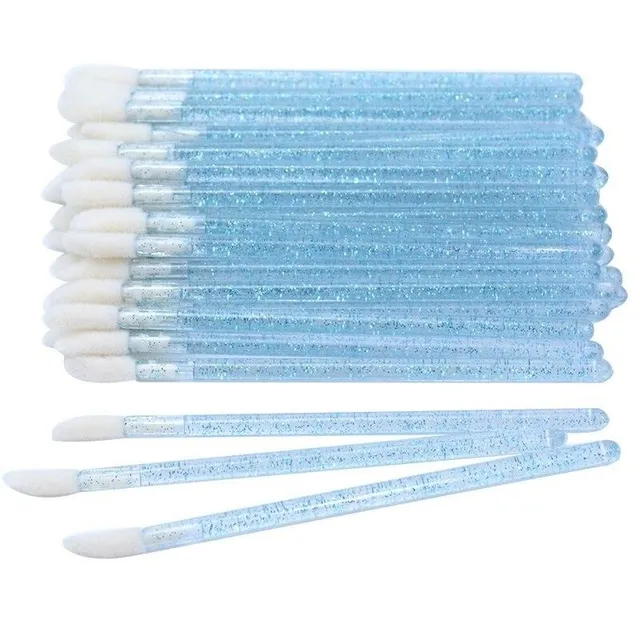 Set of lip and eyelash applicators 0 pcs Max modra