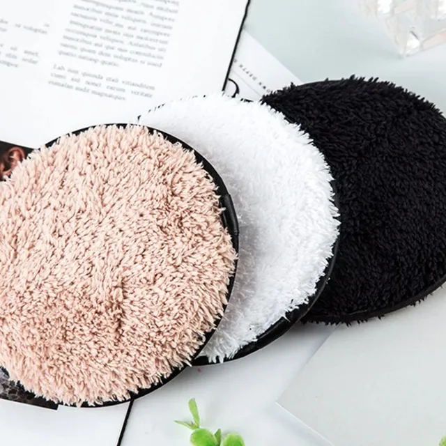 Double-sided make-up remover sponge