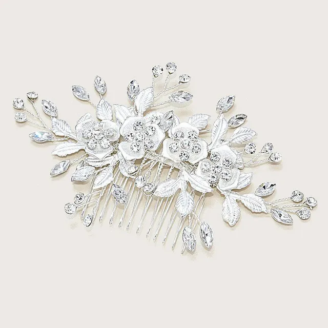 Wedding hair clip for bride or bridesmaid with flowers