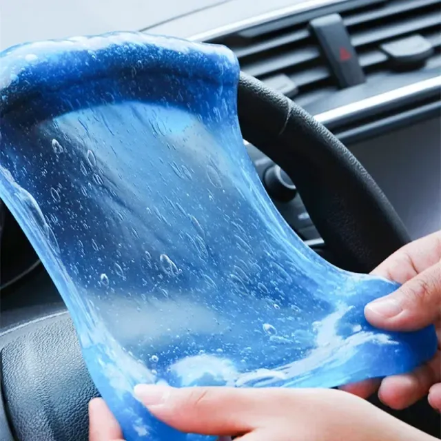 Univerzální čisticí gel na automobily