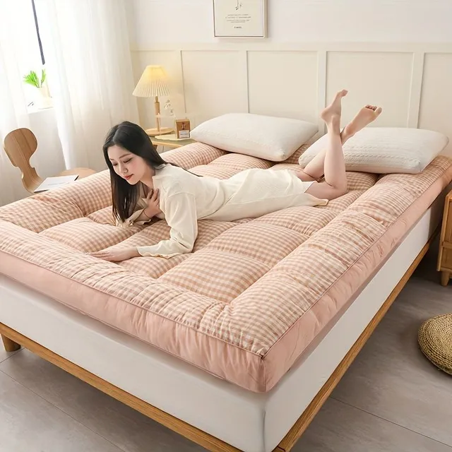 1pc Lightweight and warehouse mattresses made of polyester, year-round use