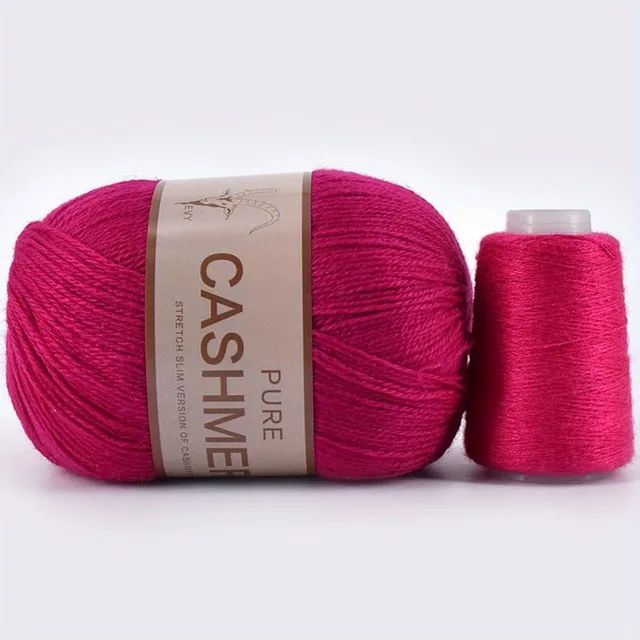 Beautiful 98% cashmere yarn for hand knitting and crochet - soft and suitable for machines - ball for scarves, sweaters and more