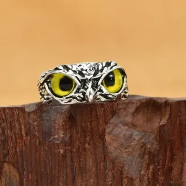 Bague mignonne en forme d'yeux de hibou - différentes couleurs