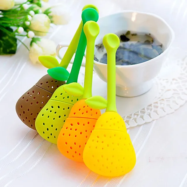 Silicone tea strainer pear