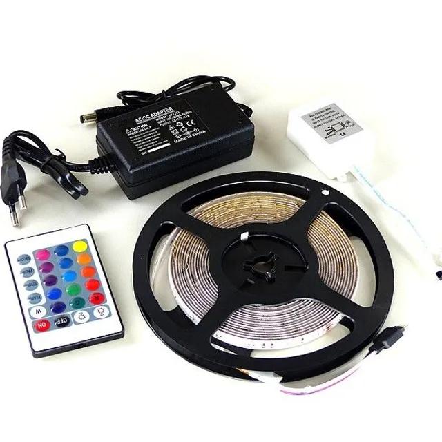 Benzi LED RGB colorate Dimensiune: 5 metri