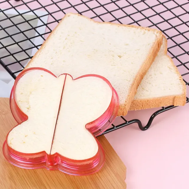 Universal sandwich pie set for easy and efficient shaping of sandwiches, pastries and cookies