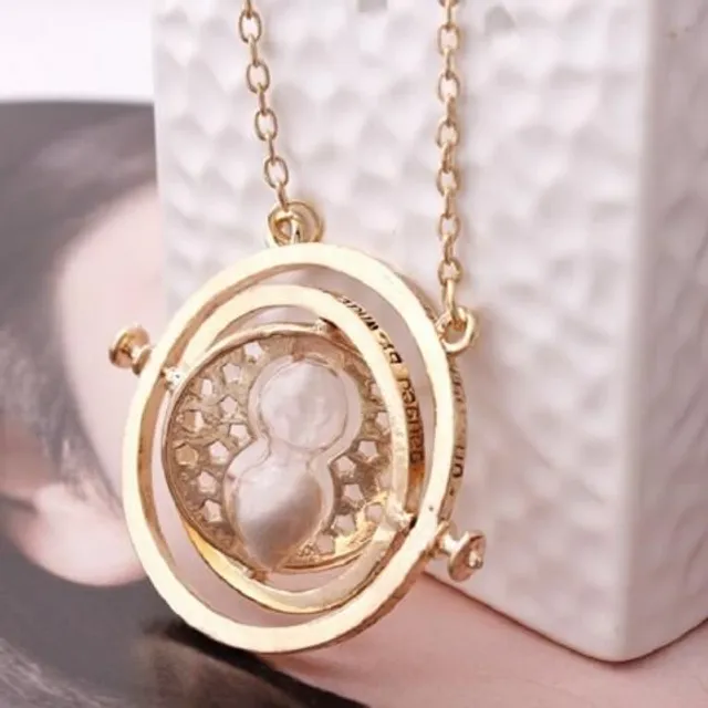 Hermionin náhrdelník - Obraceč času