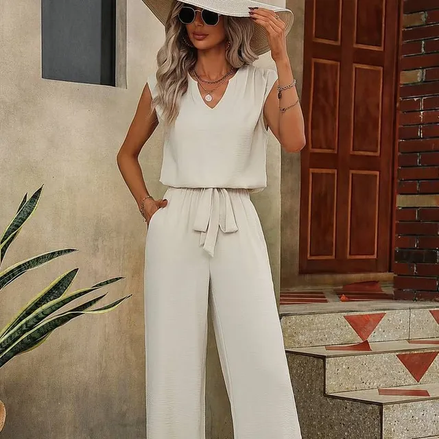 Women's full pants and top with V neckline and wide pants