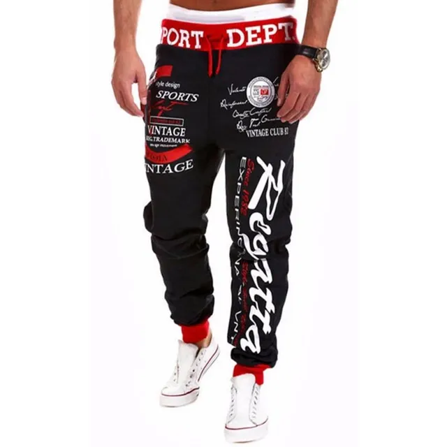 Sweatpants with a distinctive print Jeff