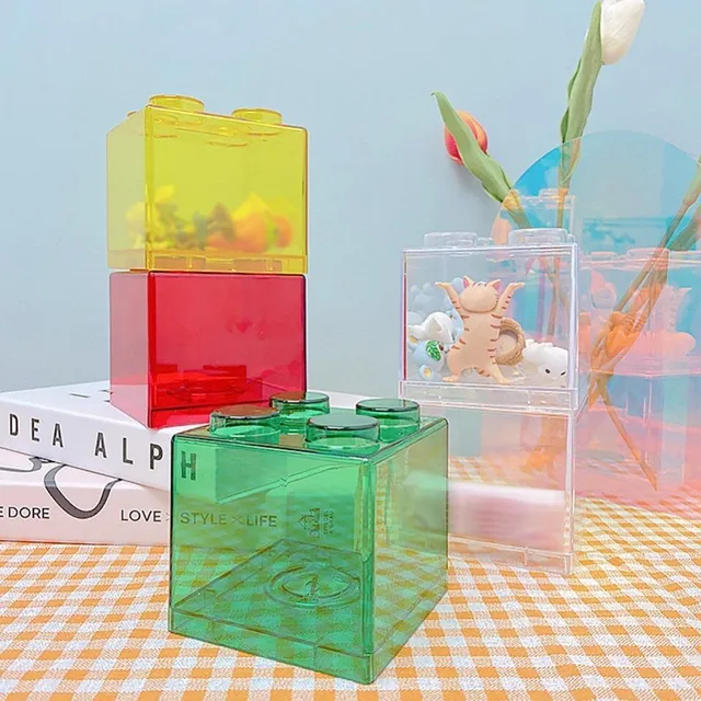 Creative portable cash box in the shape of a lego brick