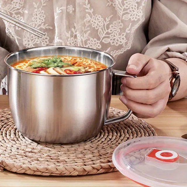 Stainless steel noodles bowl with handle and lid from PP material for snack to office