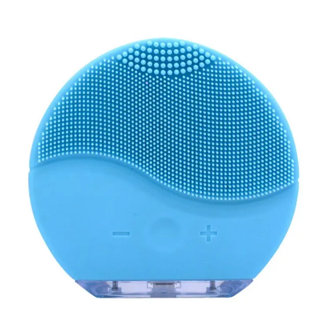 The revolutionary Lunar Play+ facial cleansing brush